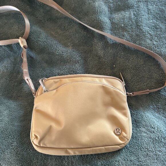 Lululemon Crossbody - Picture 1 of 5